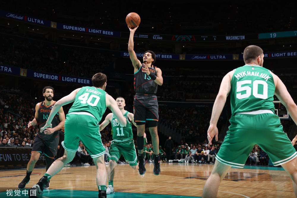 后防线的站 后防线的站